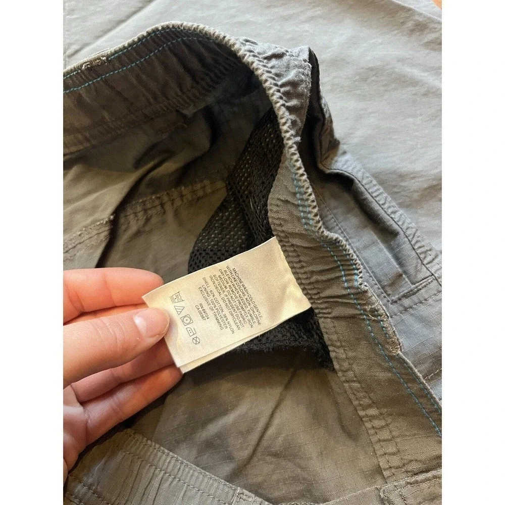 Columbia Mens Gray Zip Off Convertible Hiking Outdoors Pants Size M